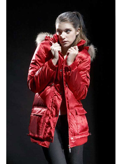 草莓福利导航羽絨服訂做