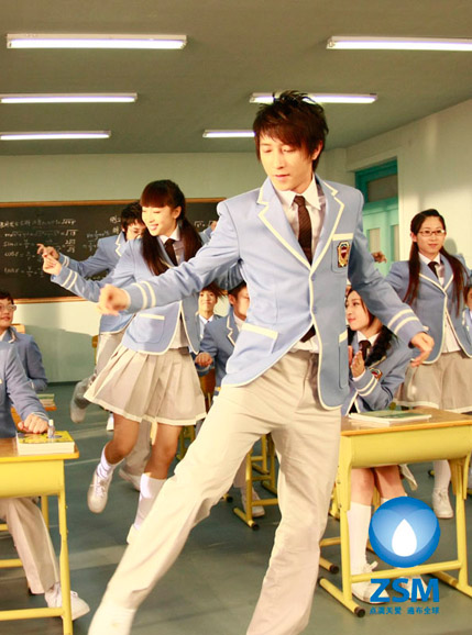 草莓福利导航校服加工